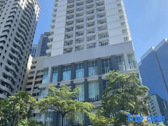 Lila Suites Seri Bukit Ceylon