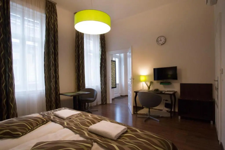 Walton Prime Apartment