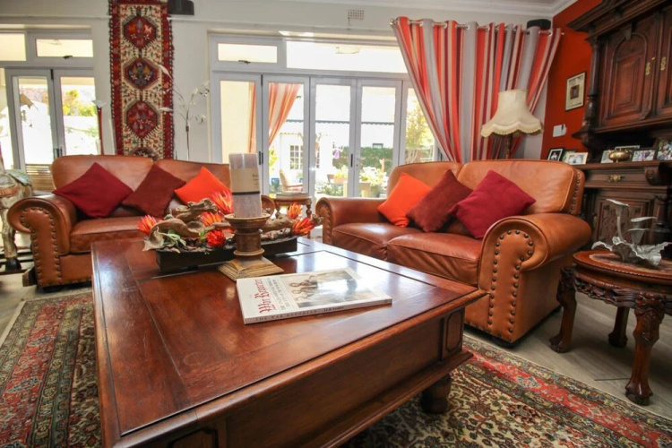 Friends B & B