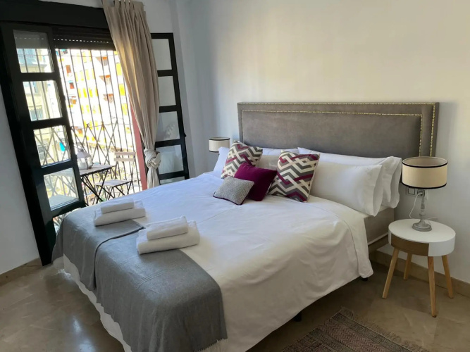 Apartamento Familiar Centro + PARKING