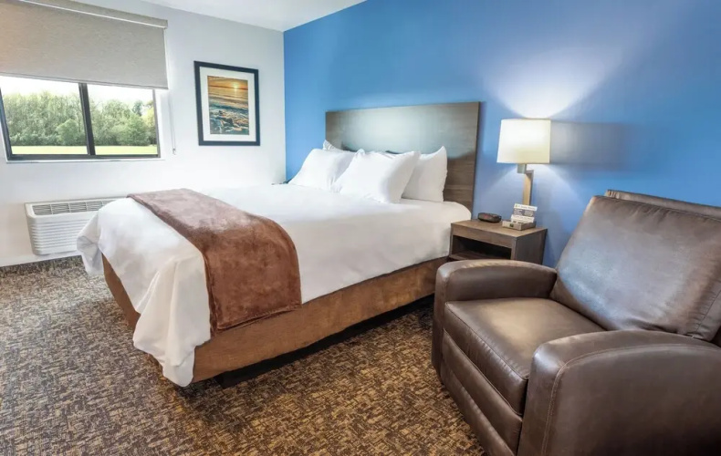 My Place Hotel-Redding CA
