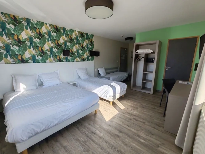 Standard Quadruple room
