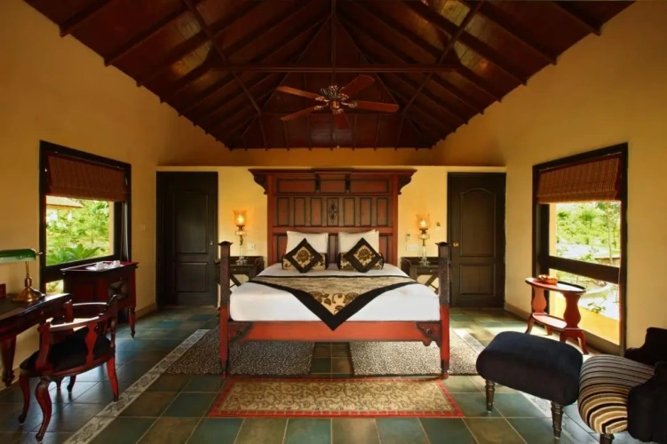 Double Cottage