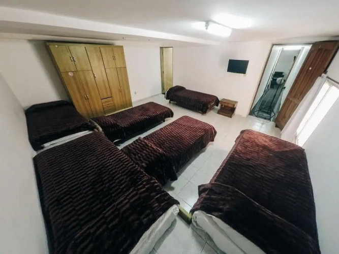 Economy Quadruple room