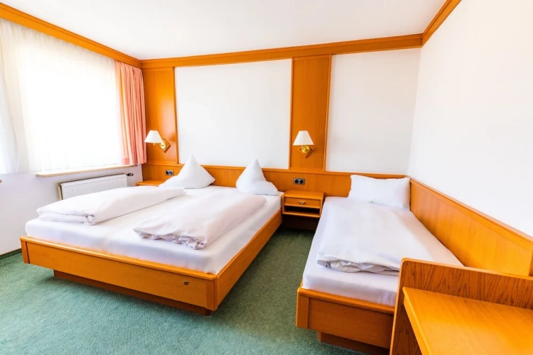 Superior Triple room