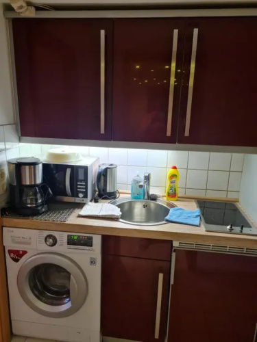 Eine Zimmer Apartment