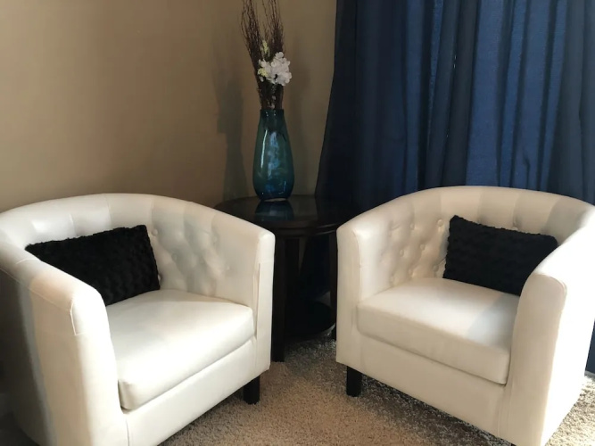 Luxury Lakefront Rooms