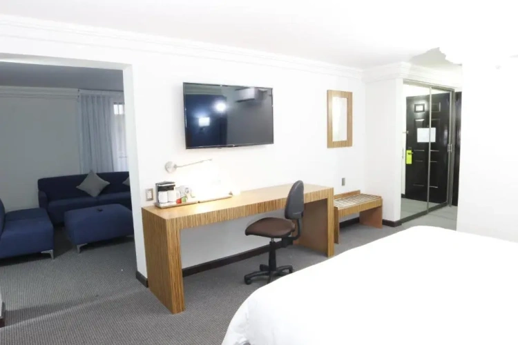Double Suite