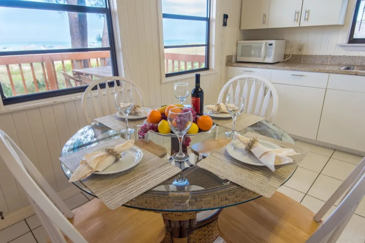 High Tide Apartment 2