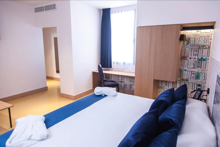 Hotel Triana Montalván