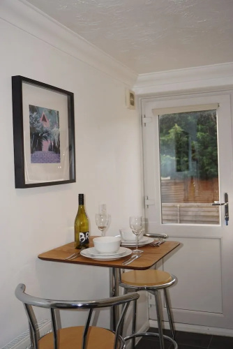 Holt Apartment