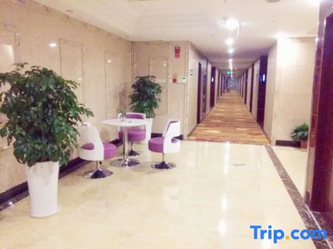 Dongyuan  Business Hotel