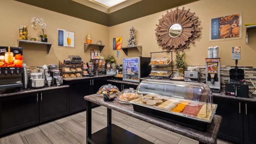 Best Western Canoga Park Motor Inn photo 14