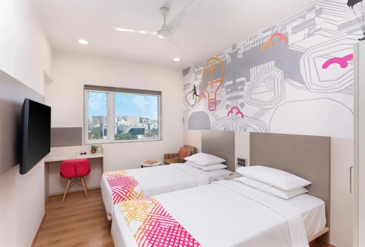 Standard Twin room