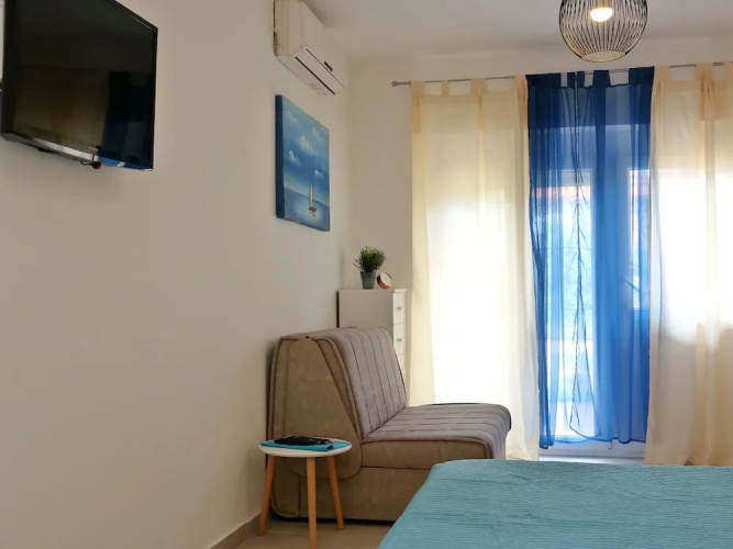 Nice Studio Apartment , Near the Beach