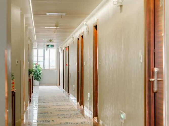 Xinjihao Hotel