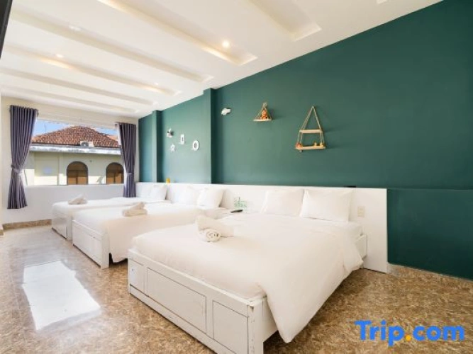 Standard Family room with balcony