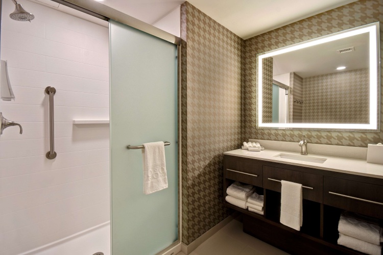 Home2 Suites by Hilton Boston South Bay photo 10