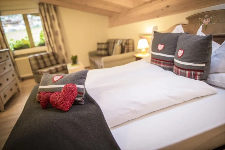 Junior Suite with balcony and with mountain view