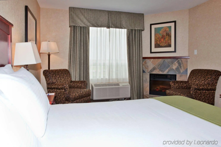 Holiday Inn Express Hotel & Suites Edmonton North by IHG