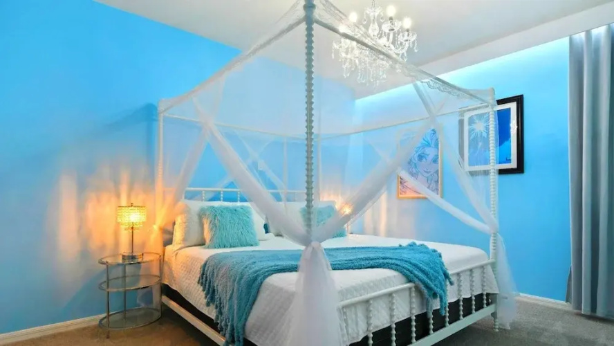 Bright and Spacious Solara Resort Retreat