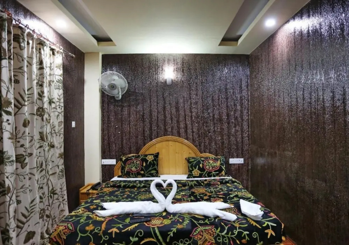 Hotel Shefaf
