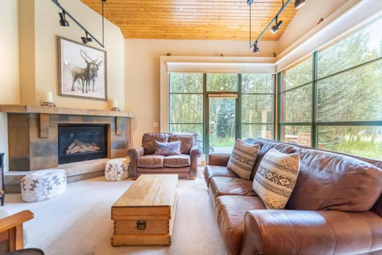 Ski Tip by Summit County Mountain Retreats