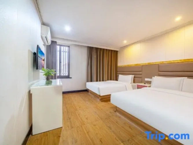Standard Family room