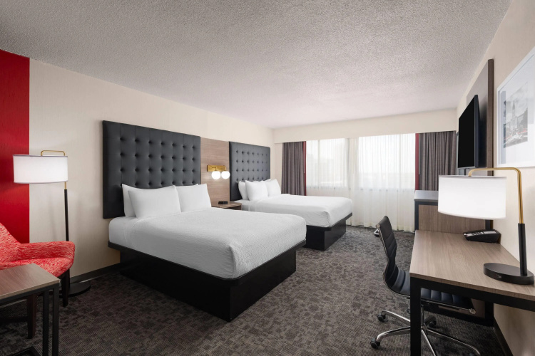 Ramada Plaza by Wyndham Regina Downtown photo 6