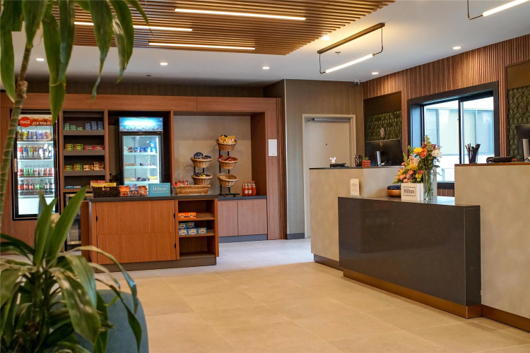 Monarch Hotel & Conference Center photo 12