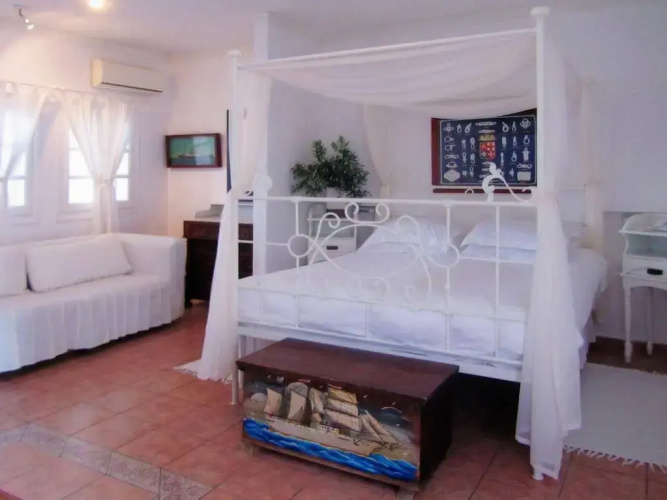 Porto Scoutari Romantic Hotel