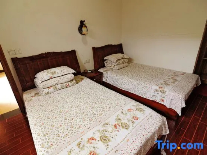 Zhuxianju Hostel