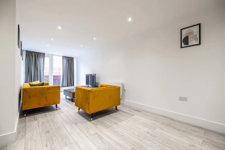 Impeccable 1-bed Apartment in Camberley