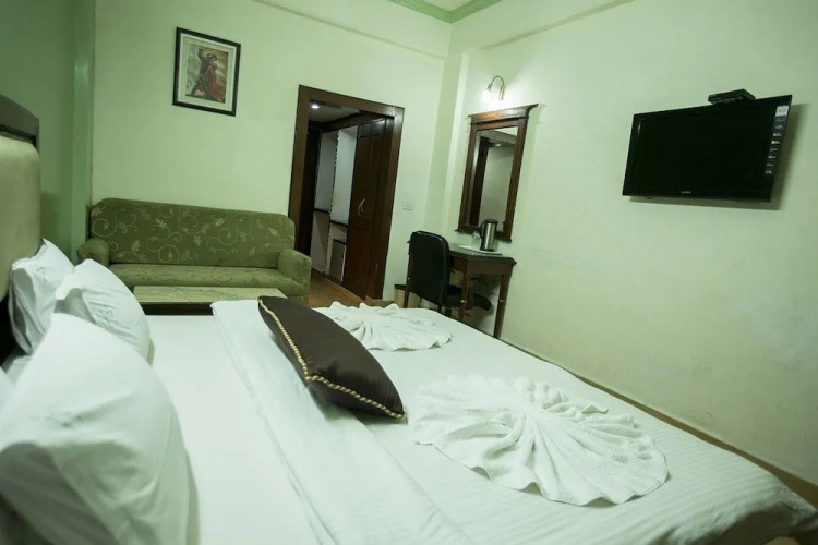 Hotel Deep Avadh