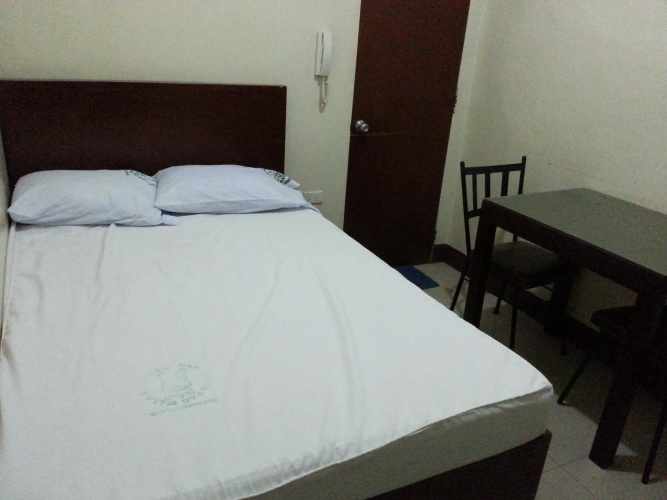 Traders Mega A Inn