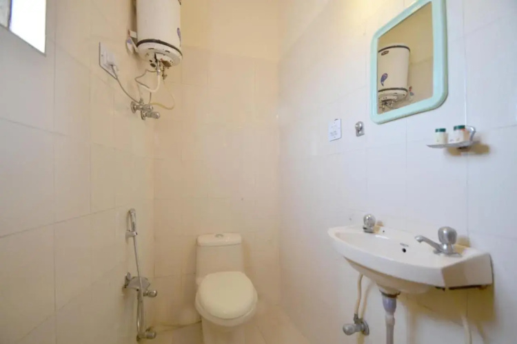 OYO Rooms Swarn Path Mansarovar