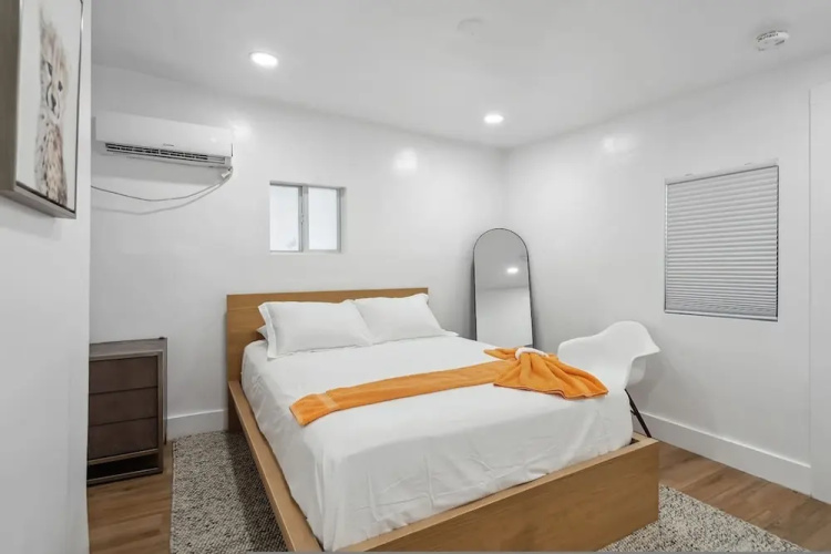Casa Roselle 3 in Hollywood