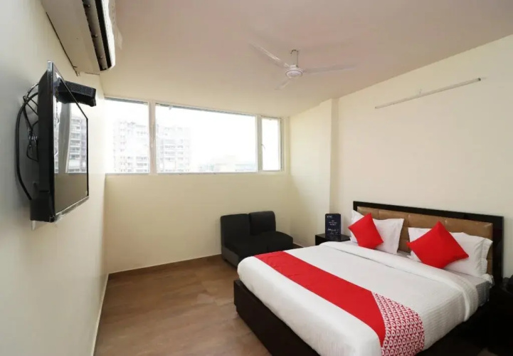 Hotel Ozone by OYO Rooms