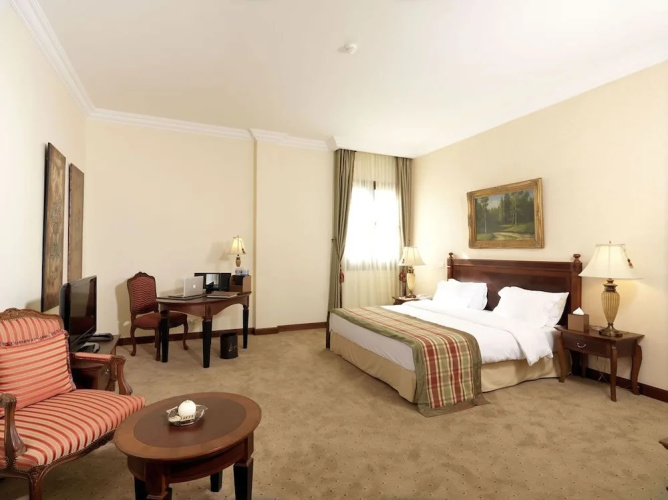 Le Patio Boutique Hotel