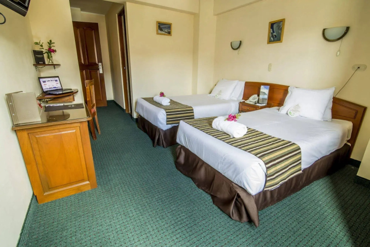 Arawi Pastoruri Hotel