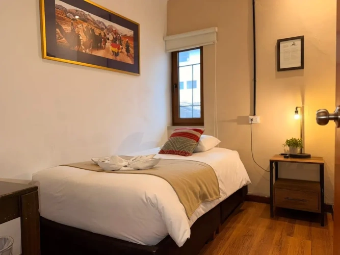 Standard Twin room with view