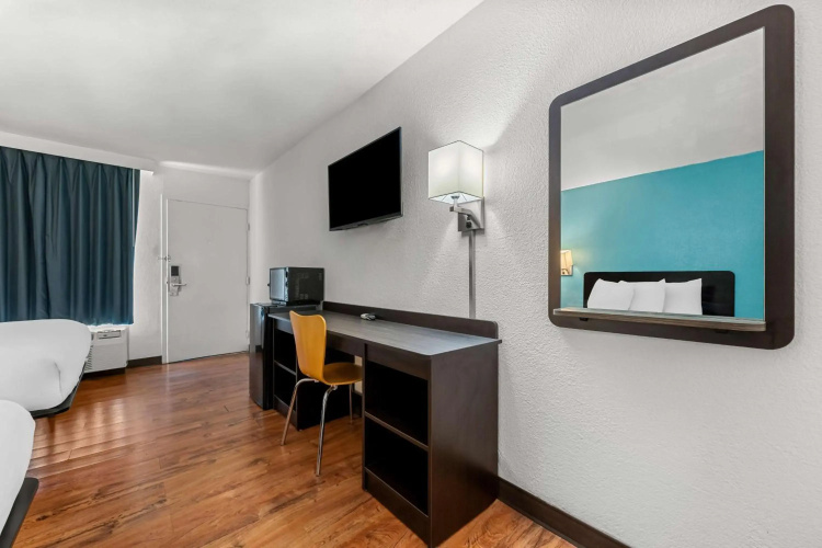 Americas Best Value Inn Hamilton