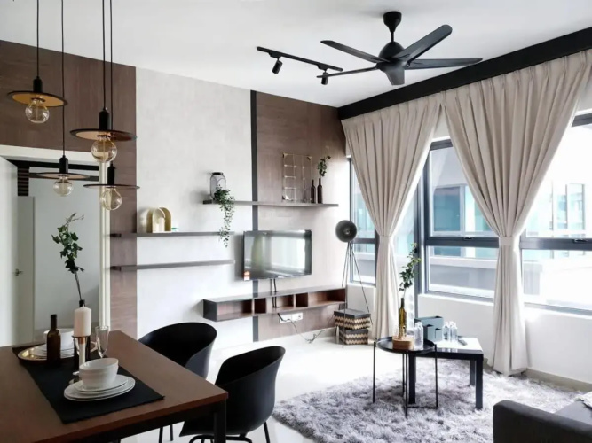 Stylish & Cozy 2BR Apt at Arte Plus, FREE Parking