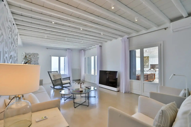 Altavista Villa