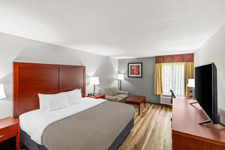 Quality Inn & Suites Richburg I-77