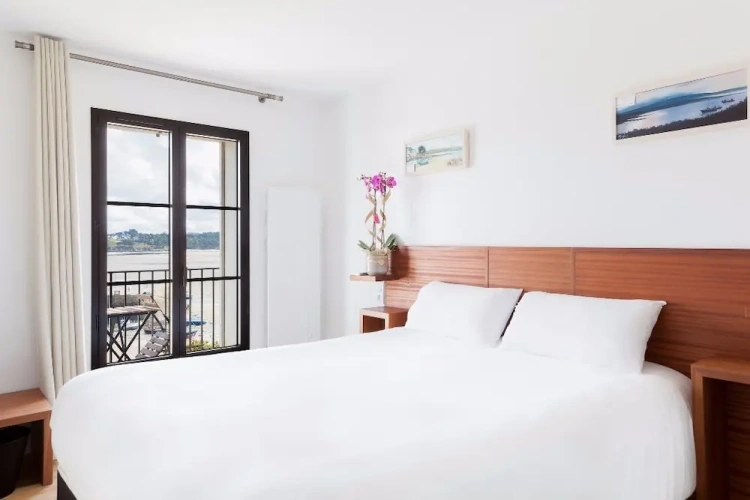 Standard room with balcony