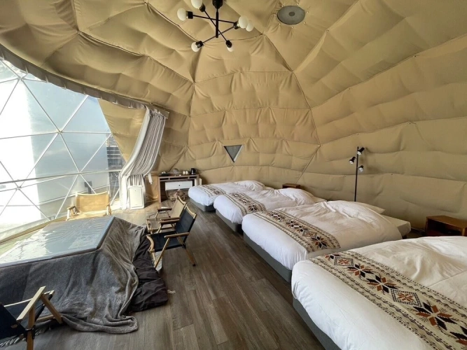 4 Bedrooms Tent