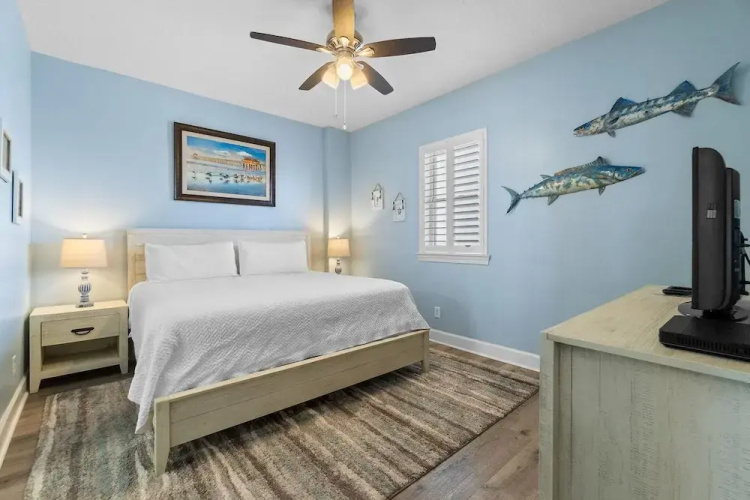 Regency Isle Penthouse 1202