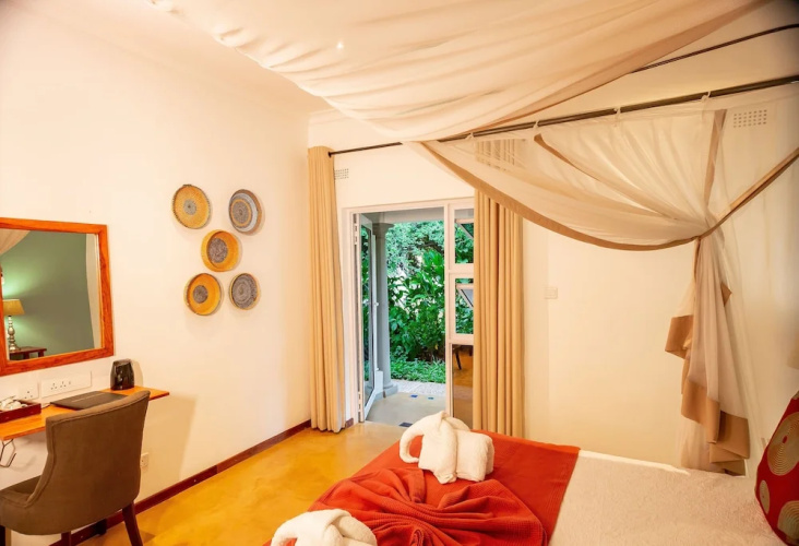 PheZulu Guest Lodge