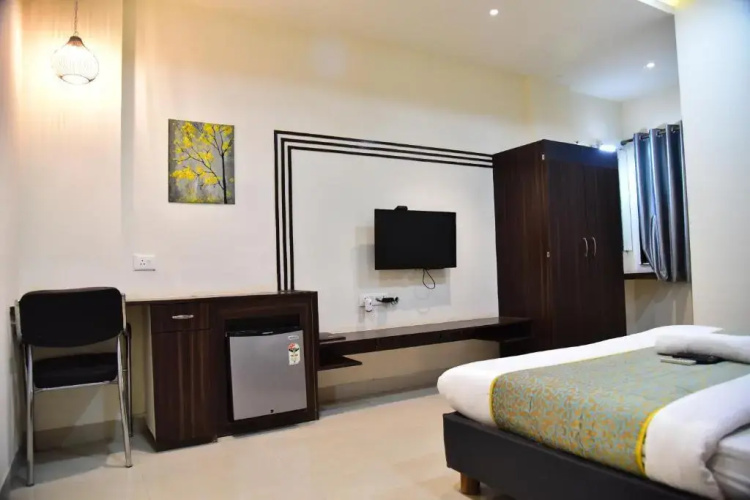 Hotel Gayatri Inn